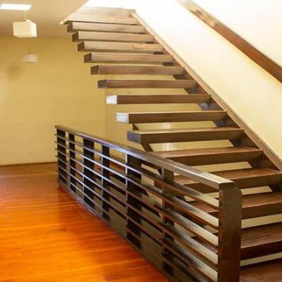 VENTA DE CASA DE 3 PISOS EN ALAMEDA COUNTRY CLUB